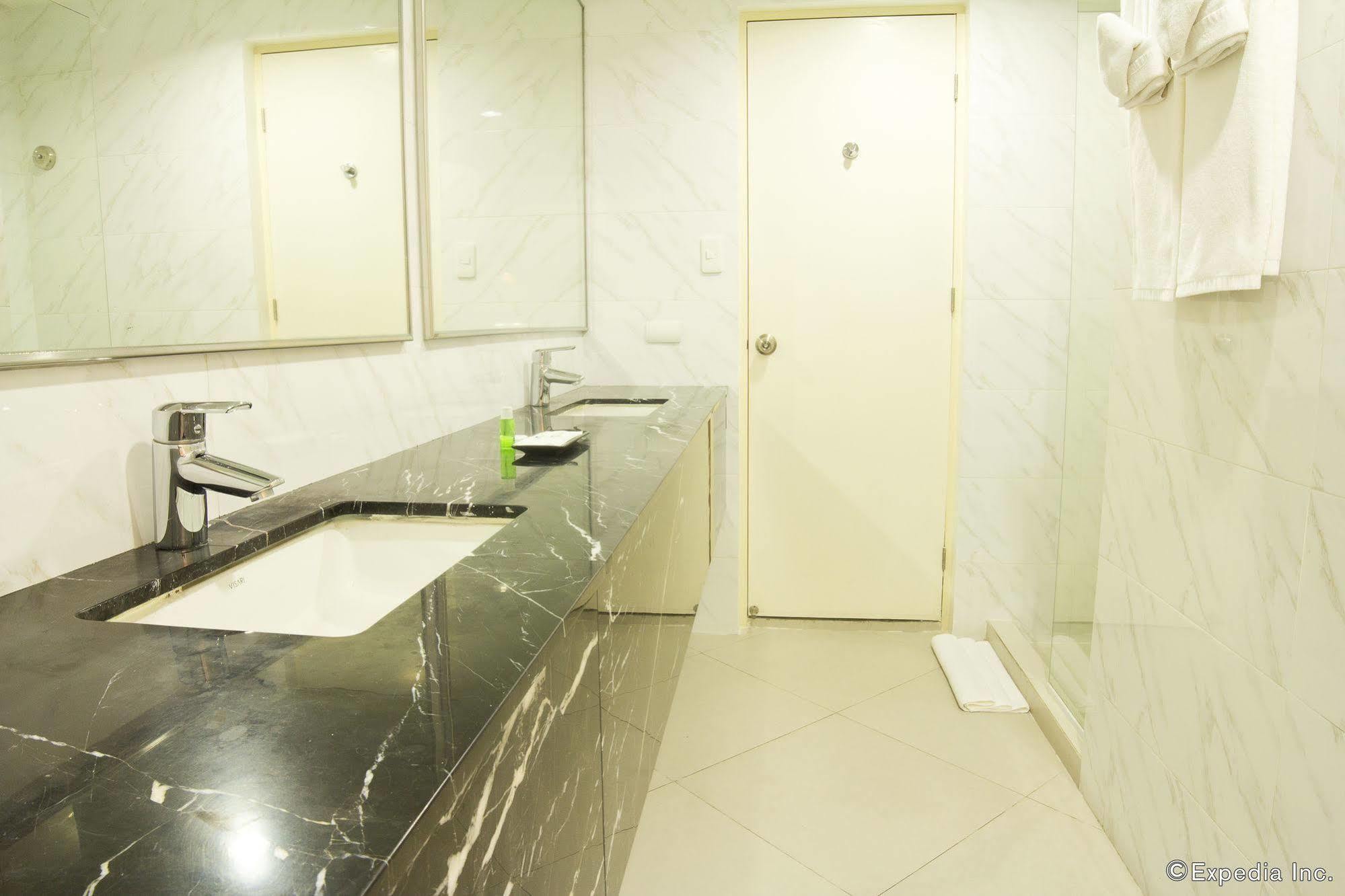 Hotel Privato Ortigas à Pasig City Extérieur photo