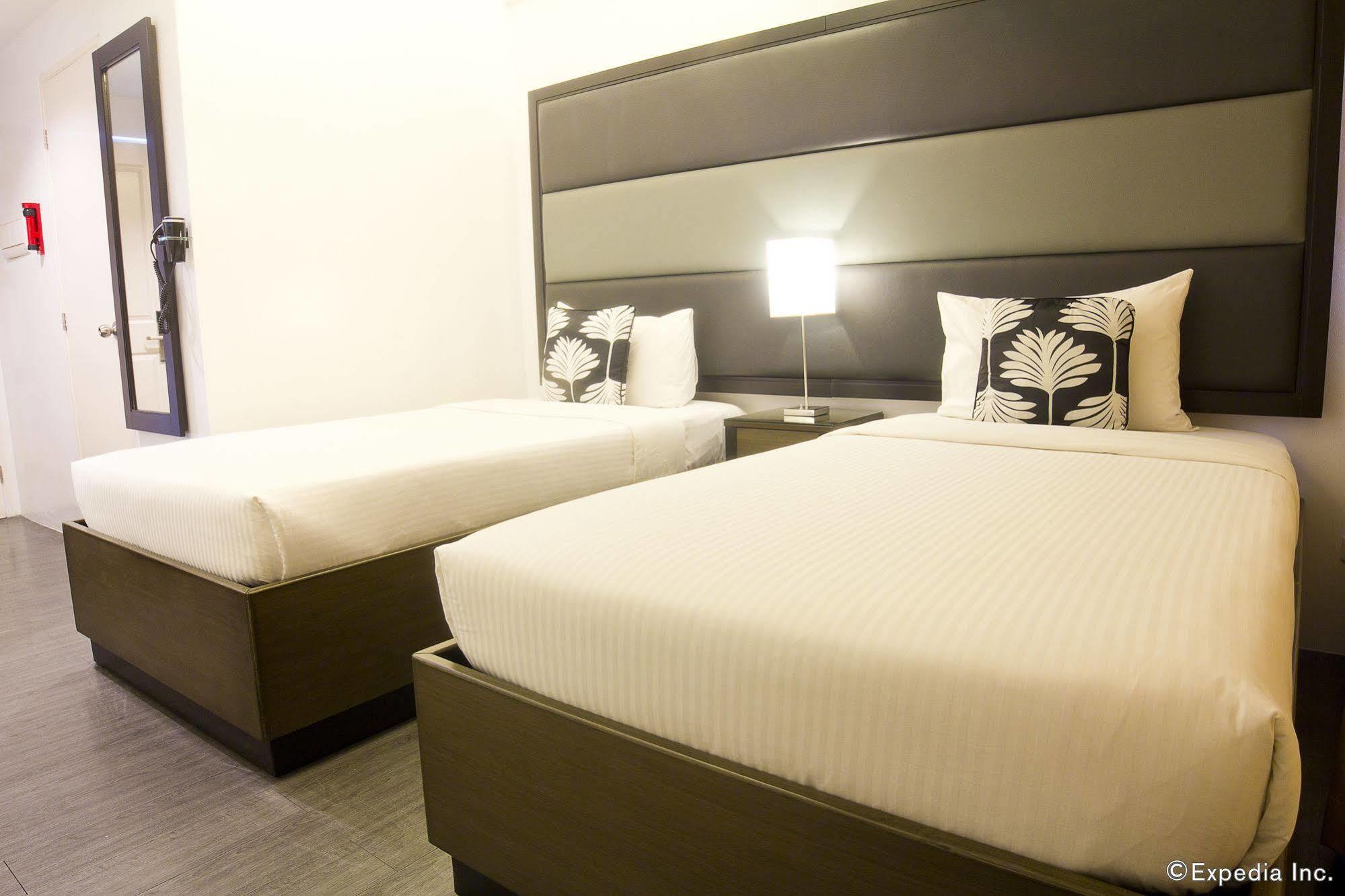 Hotel Privato Ortigas à Pasig City Extérieur photo