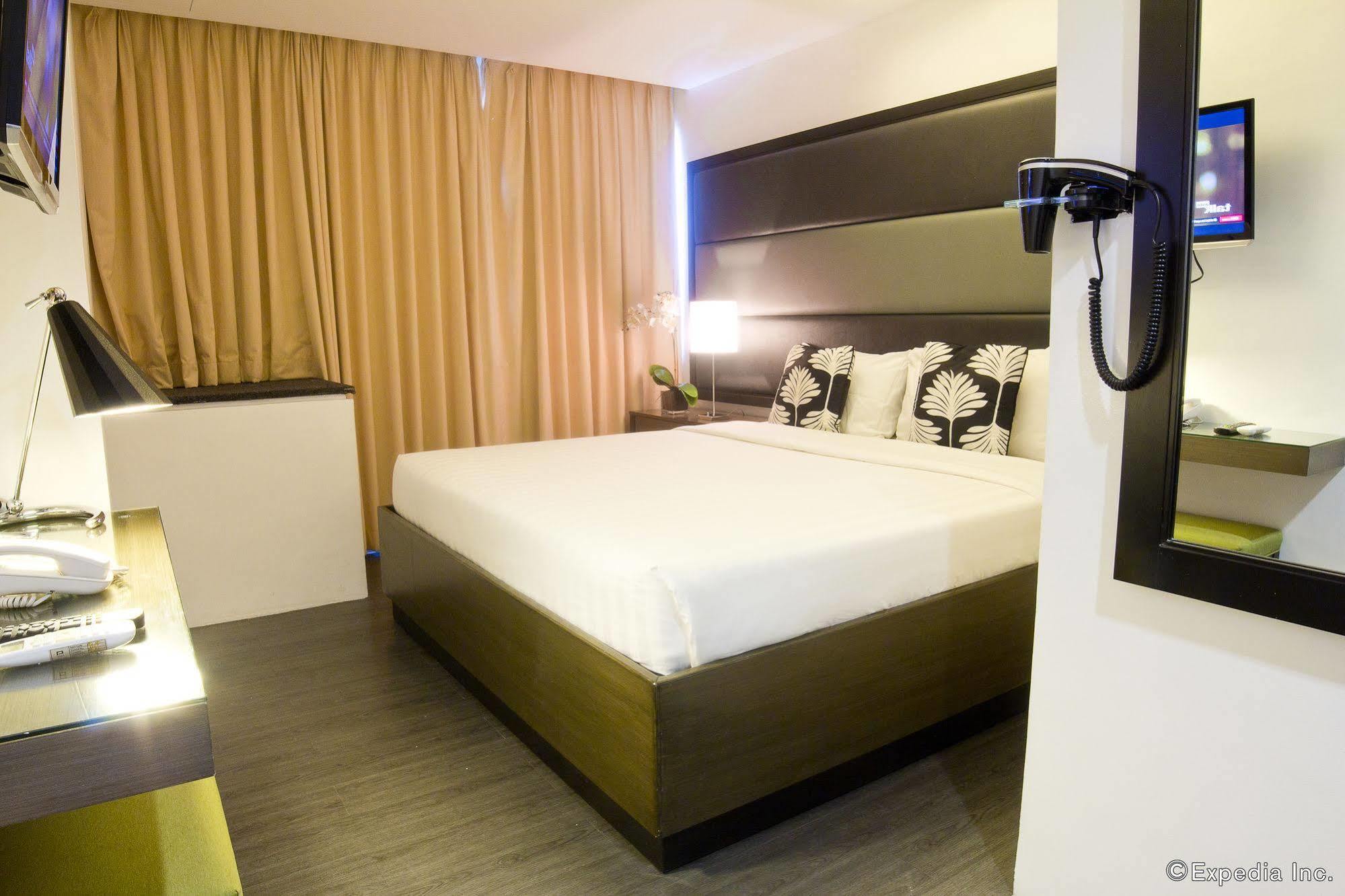 Hotel Privato Ortigas à Pasig City Extérieur photo